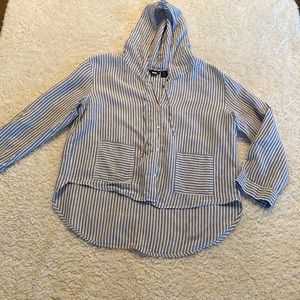 Tahari Hooded Jacket/Shirt 100% Linen